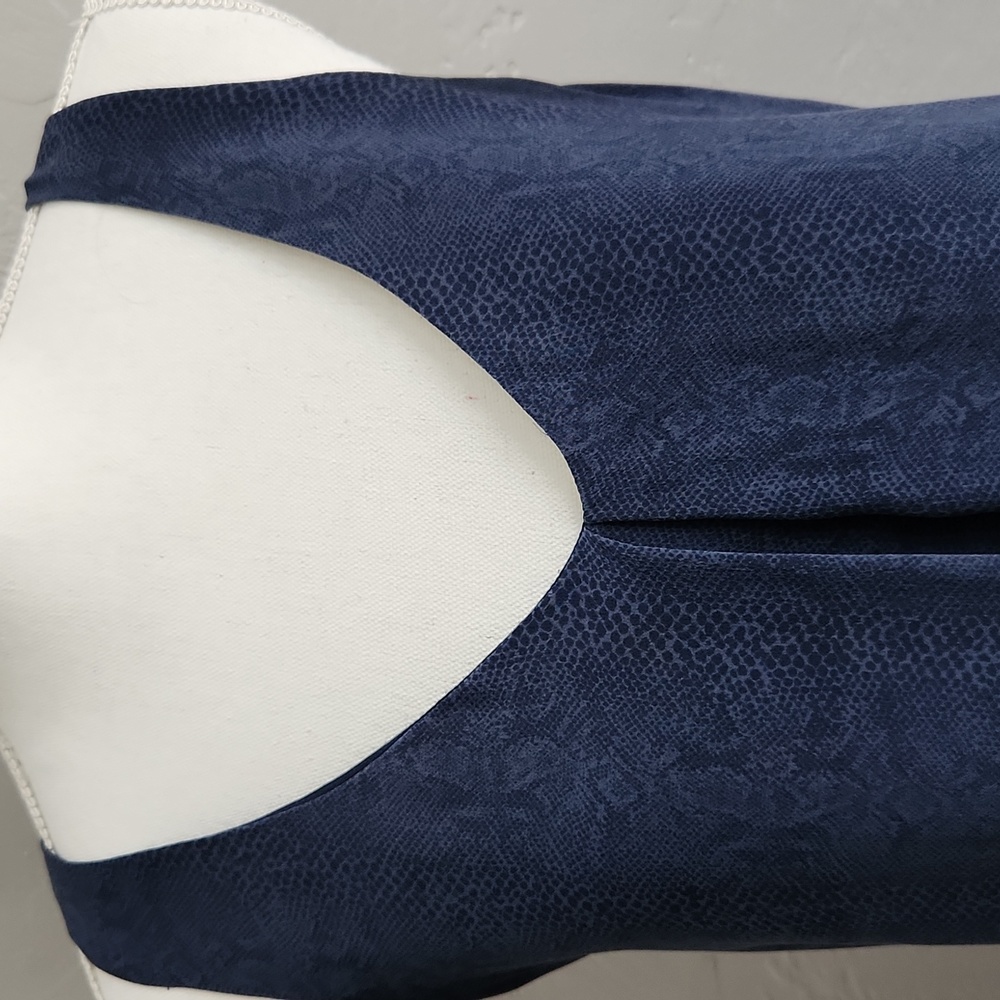 Joie Navy Silk Snakeskin Print Shell S - Picture 3 of 12